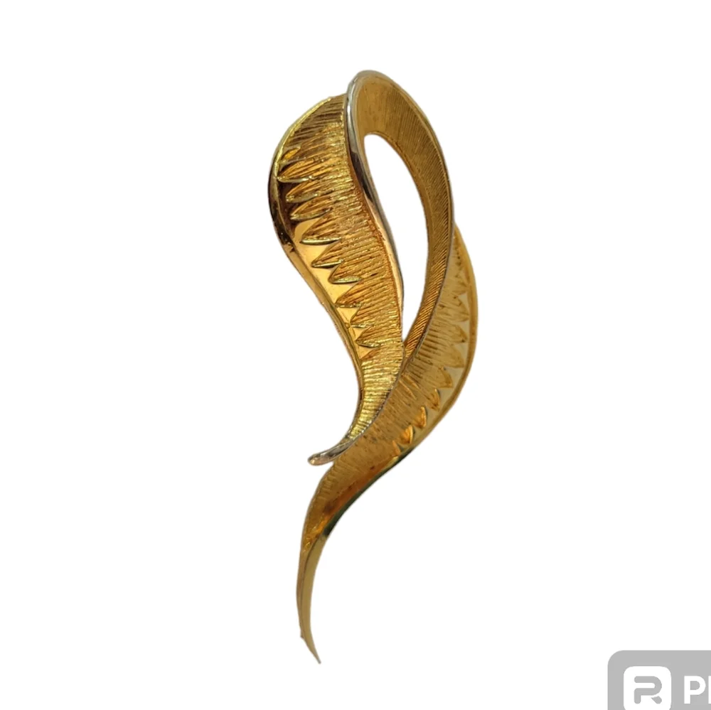 Vintage goldtone 80s